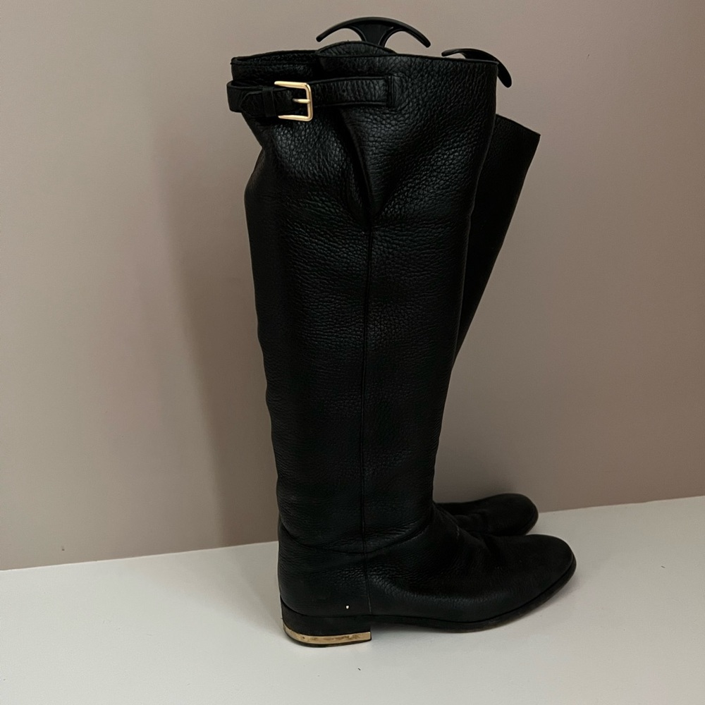 Burberry slouchy boots